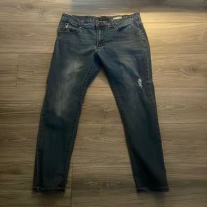 Men’s Aéropostale skinny jeans.Good as new